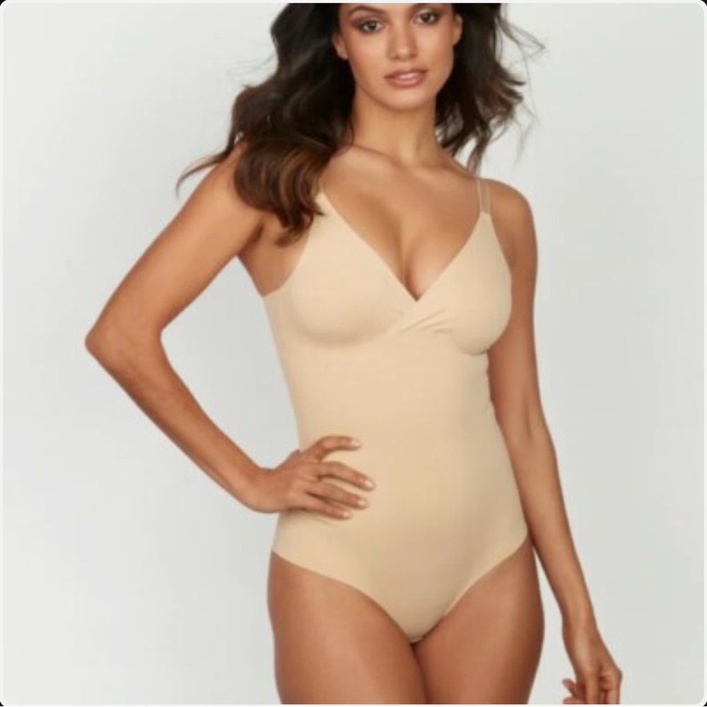 Frederick’s Of Hollywood Shaping Teddy Bodysuit Plus Size 3X/4X Nude NWT